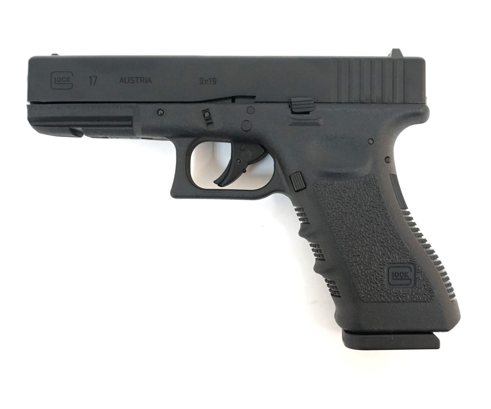 Пневматические пистолеты копии Glock